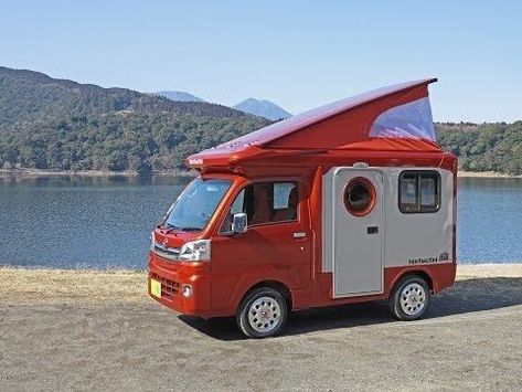 Small Rv Campers, Mini Motorhome, Tiny Campers, Mini Campers, Retro Trailer, Mini Vans, Bicycle Camping, Truck Bed Camper, Small Rv