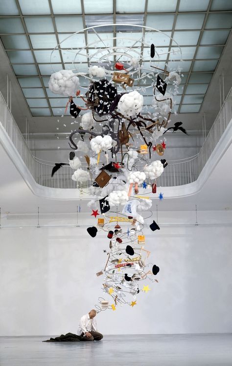 Contemporary artist Gilles Barbier's sculptural installation titled L'ivrogne, translated as The Drunk, depicts a sullen man, down on his luck. Sculpture Installation, Land Art, Public Art, Art Plastique, Retail Design, Glass Sculpture, Exhibition Design, Abstract Art Painting, Contemporary Artists