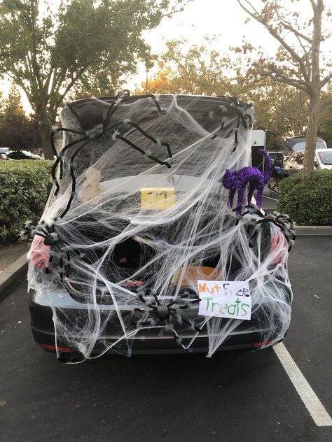 Spider Themed Trunk Or Treat, Spider Web Trunk Or Treat Ideas, Trunk Or Treat Spider Web, Spider Theme Trunk Or Treat, Small Car Trunk Or Treat, Spider Web Trunk Or Treat, Spider Trunk Or Treat Decorating Ideas, Trunk Or Treat Spider Theme, Spider Man Trunk Or Treat