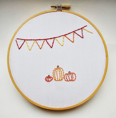 Fall Pumpkin Embroidery Easy Pumpkin Embroidery, Fall Embroidery, Pumpkin Embroidery, Fall Embroidery Designs, Hand Embroidery Patterns Free, Boy Dress, Art Journal Prompts, Stitching Ideas, Creative Kids Crafts