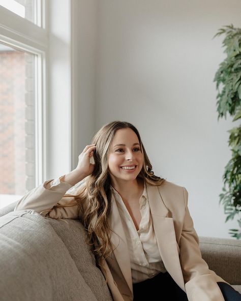 Branding photos for local real estate agent boss babe Keandra of @amesteam.remax ✨ . . . . . #brandingphotography #brandingphotographer #lifestylebranding #sudburyphotographer #sudburyphotographers #sudburyrealtor #ontariophotographer #northernontarioliving #northernontariophotographer #realestatephotography Real Estate Portraits, Portraits Women, Real Estate Photography, Branding Photos, Boss Babe, Estate Agent, Real Estate Agent, Real Estate, Branding