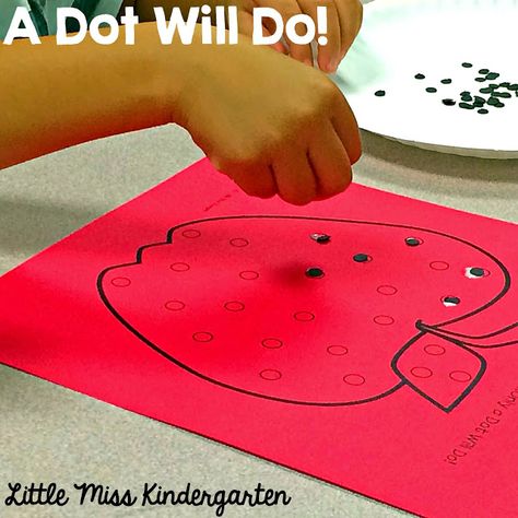 Little Miss Kindergarten - Lessons from the Little Red Schoolhouse!: Too Much Glue Freebie! Too Much Glue, Miss Kindergarten, Kindergarten Lessons, An Education, Beginning Of School, Little Miss, Classroom Management, First Day Of School, Too Much