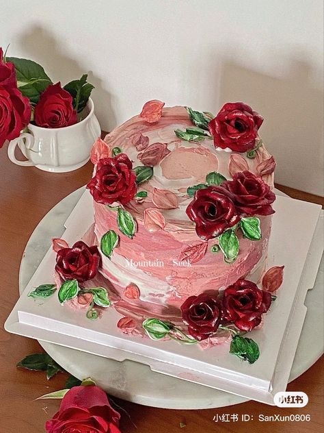 Pink Birthday Theme, Birthday Cake Quotes, 22nd Birthday Cakes, Roses Birthday, Red Birthday Party, Dessert Cups Recipes, 21st Cake, Tiny Cakes, Birthday Cake With Flowers