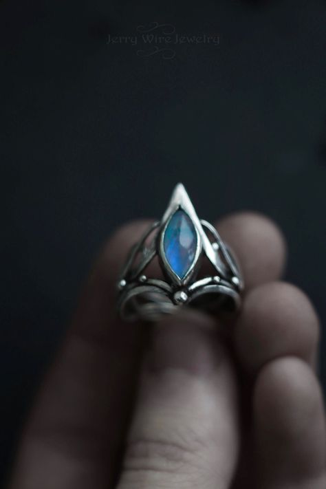 Fantasy Jewelry Box, Fantasy Rings, Elven Ring, Fantasy Ring, Lotus Ring, Celtic Ring, Ring Moonstone, Ring Wire, Unusual Rings