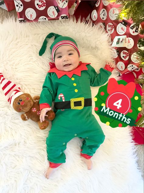 Little baby Elf Baby Elf Photoshoot, Elf Baby Photoshoot, Elf On The Shelf Photoshoot Baby, Baby Elf, 1 Year Baby, Baby Christmas Photos, Monthly Pictures, First Christmas Photos, Monthly Baby Pictures