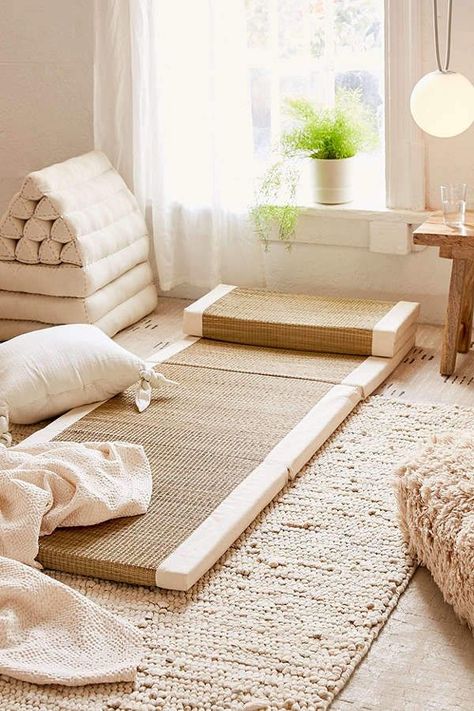 It would be a nice idea to have a floor mat or floor cushion in the bedroom. In this way you can create a meditation space or a place for relax. zen space//zen//meditation space//bedroom ideas//bedroom decor//room decor//home decor// Sala Zen, Yoga Meditation Space, Home Yoga Room, Yoga Meditation Room, Yoga Studio Design, Meditation Room Decor, Meditation Corner, Meditation Rooms, Meditation Mat