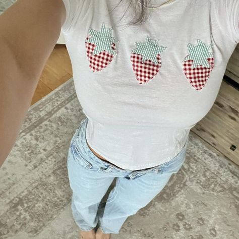 White baby tee with strawberry and gingham pattern... - Depop Diy 4th Of July Shirts Patchwork, Patchwork On Hoodie, Homemade Shirts Ideas Diy, Diy Baby Tee Ideas, Patchwork Tee Shirt, Patchwork Baby Tee, Patchwork Tops Ideas, Diy Baby Tee, Patchwork Top Diy