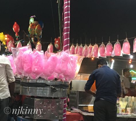 #fluffy #taffy so #sweet 😋#yum #loveit  . . . #dussehra #mela #nwobsblog #incredibleindia #festiveseason #foodgasm #foodphotography #photography #goodfood #dussehra2018 #fair #indianfestival #fun  #foodie #foodiesofinstagram #foodporn Indian Mela, Laxmi Puja, Fair Photography, Taffy, Indian Festivals, So Sweet, Theme Park, Festival, Collage