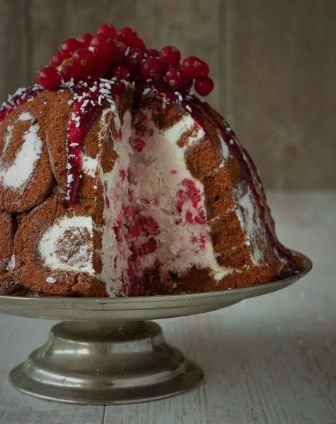 Chocolate Eaton Mess Christmas Bombe Recipe By Chef Adrian Eaton Mess, Chocolate Swiss Roll, Raspberry Coulis, Food Education, Baked Alaska, Bombe Recipe, Chocolate Christmas, Rum Cake, Special Desserts