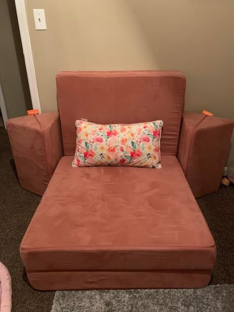 Couch Nugget Build, Nugget Lounge Ideas, Nugget Chair Configuration, Costco Nugget Couch Ideas, Nugget Set Up, One Nugget Couch Builds, Nugget Storage Ideas, Nugget Reading Corner, Nugget Chair