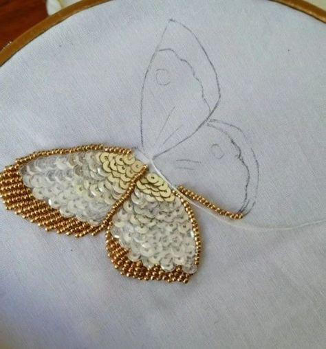 Embroidery Art With Beads, Sequence Aari Design, Aari Work Butterfly Design, Sequence Embroidery Design Pattern, Sequence Aari Work Design, Sequins Embroidery Pattern Design, Butterfly Aari Work Designs, Aari Work Motifs, Aari Embroidery Motifs