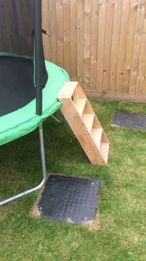 Trampoline Steps Diy, Trampoline Stairs, Diy Trampoline Stairs, Steps For Trampoline Diy, Diy Trampoline Ladder, Backyard Kids Play Area Trampoline, Trampoline Steps, Platform For Zipline, Trampoline Ladder