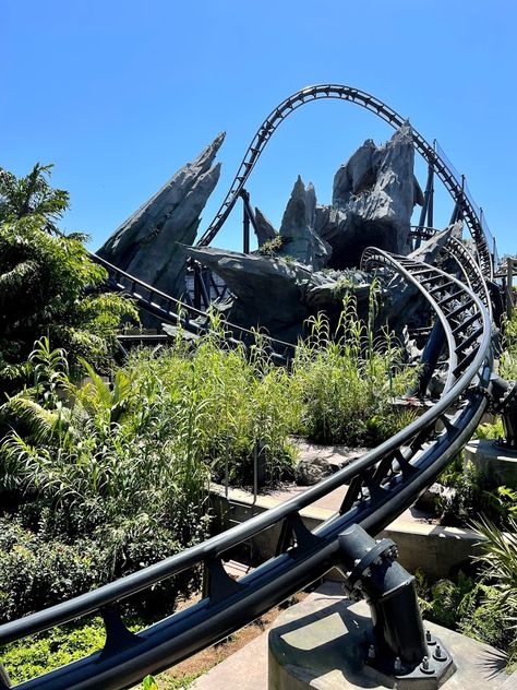 Universal Roller Coasters, Velocicoaster Universal, Amusement Park Aesthetic, Universal Photos, Rollercoaster Tycoon, Orlando Photos, Universal Islands Of Adventure, Friends Vacation, Disney Florida