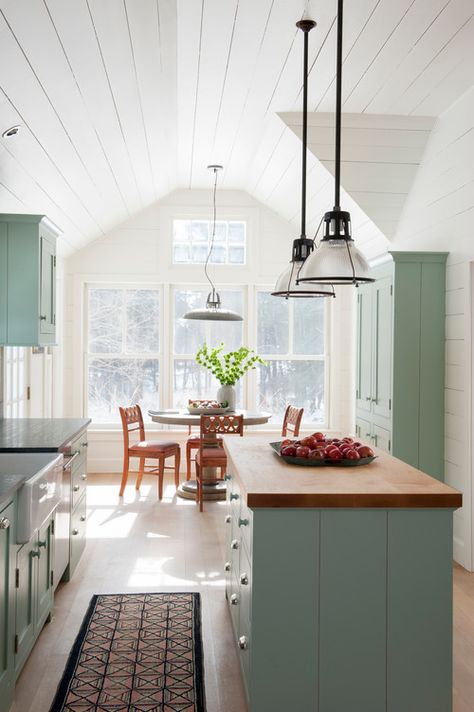 Collection of country kitchens from modern to cottage to farmhouse style. Farm Kitchen Ideas, Studio Mcgee Living Room, Mint Kitchen, Shiplap Kitchen, Space House, Island Table, House Of Turquoise, Herringbone Backsplash, Studio Living