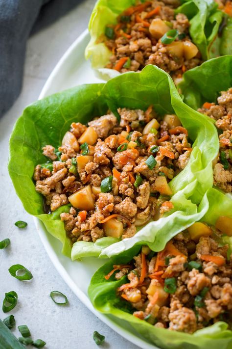 Asian Lettuce Wraps {with Ground Chicken or Turkey} - Cooking Classy Slow Cooker Asian Chicken, Asian Turkey Lettuce Wraps, Pf Changs Lettuce Wraps, Kona Grill, Turkey Taco Lettuce Wraps, Salat Wraps, Asian Turkey, Lettuce Wraps Healthy, Lettuce Wraps Recipe