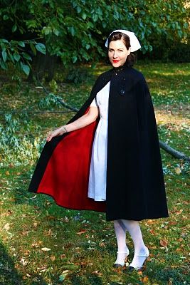 1940's nurse cape....scrubs and labcoats are so much more practical now!  But I DID have to wear the white uniform and cap when I finished nursing school in the 80s! Nurse Cape, Nurse Halloween Costume, Blouse Nylon, Professional Nurse, Nursing Profession, Nurse Rock, Vintage Nurse, Nursing Fashion, Nurse Costume