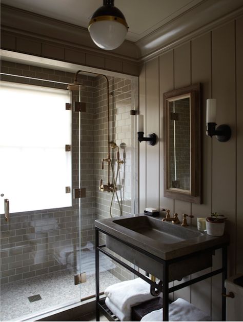 Taupe Bathroom Ideas, Taupe Bathroom, Industrial Bathroom Design, Colored Walls, Industrial Style Bathroom, Vintage Bathroom Decor, Bad Inspiration, Vintage Industrial Decor, Interior Minimalista