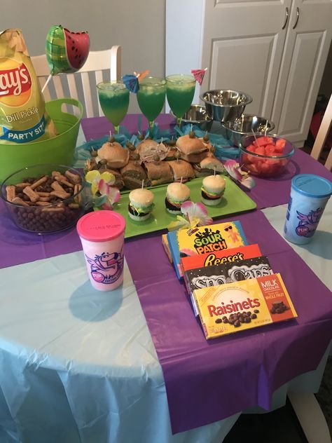 #scoob #scoobydoo #movienight #snacks #happyfamily Scooby Doo Themed Movie Night, Scooby Doo Dinner And A Movie, Scooby Doo Movie Night, Scooby Doo Food, Movie Theme Night, Movie Night Snacks Ideas, Movie Food Ideas, Dinner Movie Night, Themed Meals