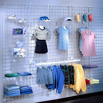 Wire Grid Wall - Carlson JPM Store Fixtures Gridwall Display Ideas, Baby Store Display, Kids Clothing Store Design, Boutique Store Displays, Boutique Shop Interior, Grid Wall, Clothing Store Displays, Clothing Store Design, Store Design Boutique