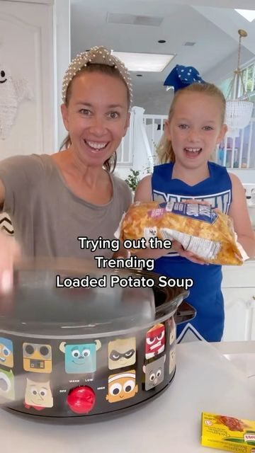 Shannon Doherty on Instagram: "Trying the VIRAL TRENDING CROCKPOT POTATO SOUP! Have you tried this recipe yet it is sooo good!! We absolutely loved them!! #easyrecipe #recipe #crockpotrecipes #crockpot #trending #easyrecipes" Potato Soup Crockpot, Crockpot Videos, At Home With Shannon, Crockpot Potato Soup, Shannon Doherty, Crockpot Potato, Potato Soup Crock Pot, Loaded Potato Soup, Crock Pot Soup