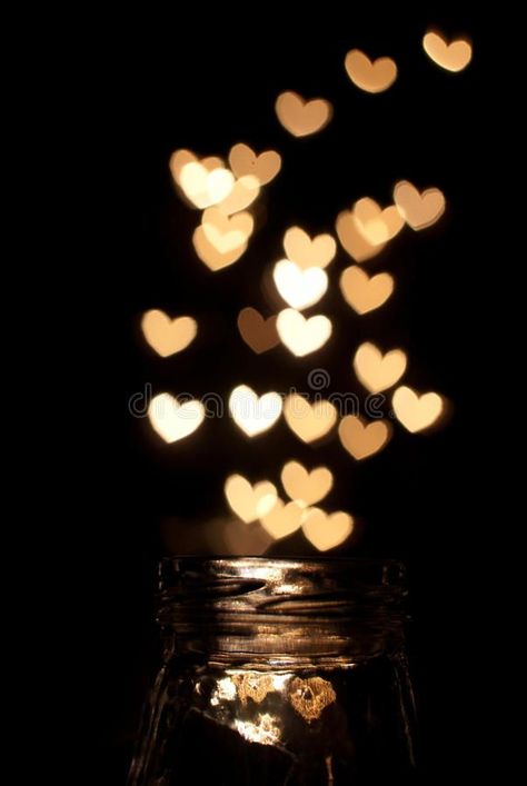 Jar Of Hearts, Photo Hacks, Romantic Wallpaper, Heart Lights, Lit Wallpaper, Beautiful Nature Wallpaper, Jolie Photo, Beautiful Backgrounds, Heart Wallpaper