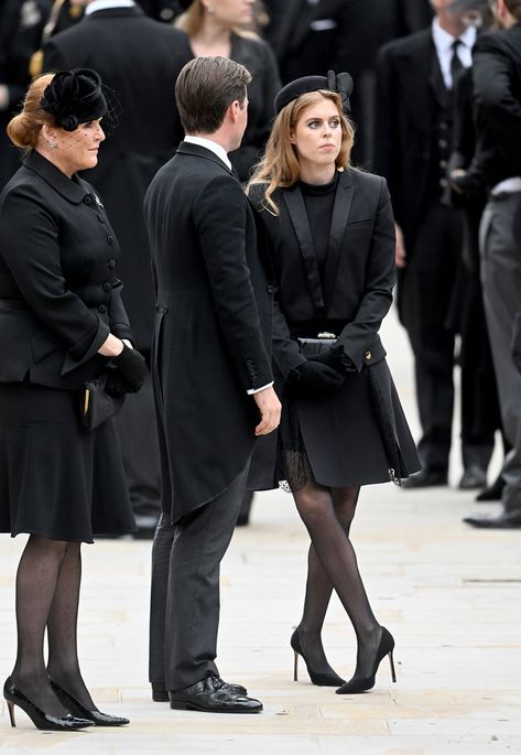 Queen Elizabeth Grandchildren, The Queens Children, Beatrice Eugenie, Prince Michael Of Kent, Queen Margrethe Ii, Queen Rania, Catherine Elizabeth Middleton, Familia Real, Princess Alexandra