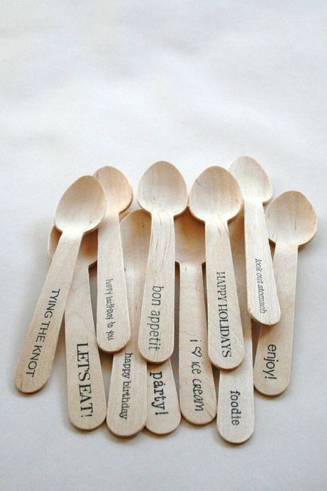 Custom Wooden Spoons, Hot Dog Party, Orange Ice Cream, Dog Bags, Ice Cream Business, Ice Cream Cups, Ice Cream Packaging, Ice Cream Design, Ice Cream Brands