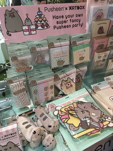 Pusheen Birthday Party Ideas, Pusheen Stuff, Pusheen Collection, Pusheen Merchandise, Pusheen Birthday, Pusheen Love, Cat Themed Birthday Party, Pusheen Cute, Pusheen Cat