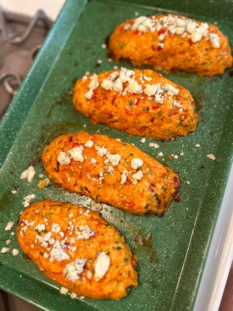 Buffalo Chicken Meatloaf Ground Buffalo Chicken, Buffalo Meatloaf, Buffalo Chicken Meatloaf, Ground Chicken Meatloaf, Chicken Meatloaf, Buffalo Chicken Recipes, Sheet Pan Dinners Chicken, Blue Cheese Dressing, Appetizers Easy Finger Food