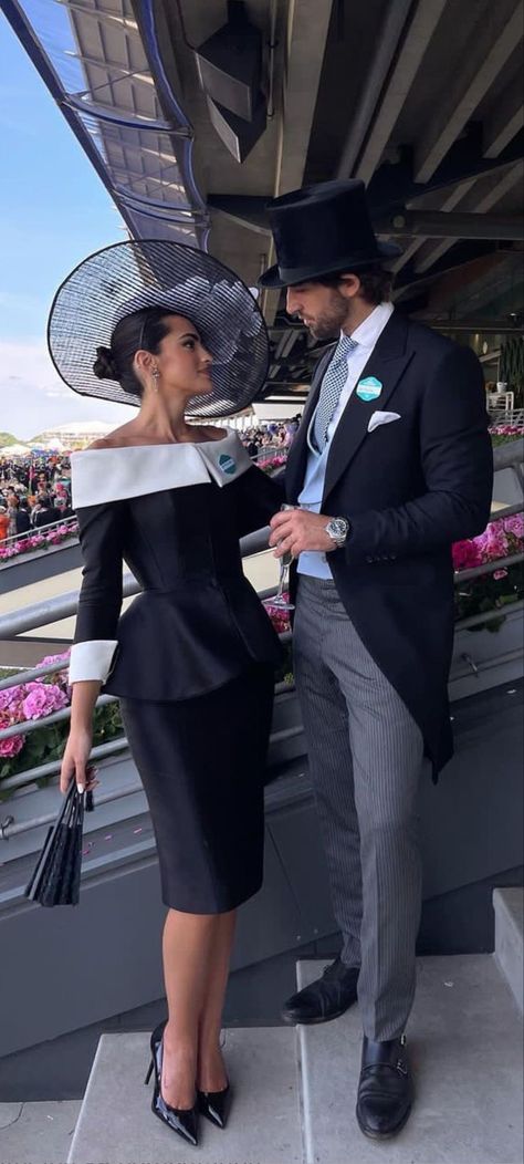 Ascot Dresses Classy, Derby Men Outfit, Wedding Guest Outfit With Hat, Kentucky Derby Outfit For Women Classy, Horse Race Outfit Dresses, Ladies Day At The Races Outfit, Kentucky Derby Outfit For Women, Royal Ascot Outfit, Horse Race Outfit