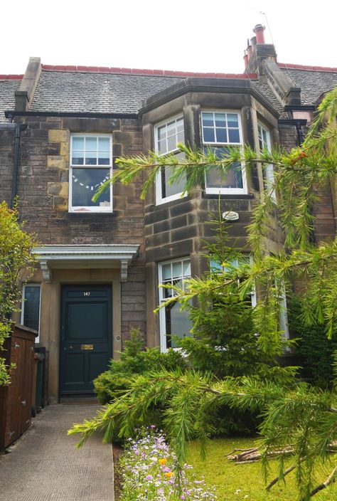 Edinburgh House, Edwardian Terrace, Edwardian Terrace House, City Living Apartment, Therapy Inspiration, House For Sell, British Houses, Townhouse Exterior, Townhouse Interior