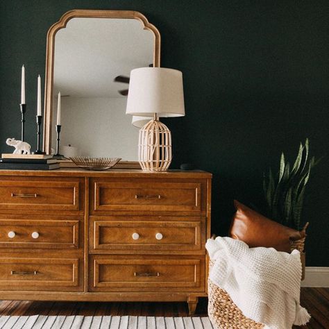 our favorite homes on Instagram: “we adore this dark green moody wall! with the wooden dresser in front, the dark green creates the most sophisticated background. note all…” Jasper Paint, Throw Blanket Basket, Watching Christmas Movies, Store Room, Organic Home, Bedroom Upgrade, Moody Bedroom, Bedroom Updates, Blanket Basket