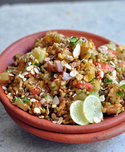 Sprouts and Muesli Chaat | sinamontales Sprouts Chaat, Soya Chunks Pulao Recipe, Muslei Cereal, Muesli Photography, Woolworths Muesli Rusk Recipe, Muesli Cereal, Short Recipes, Savory Dessert, Indian Appetizers