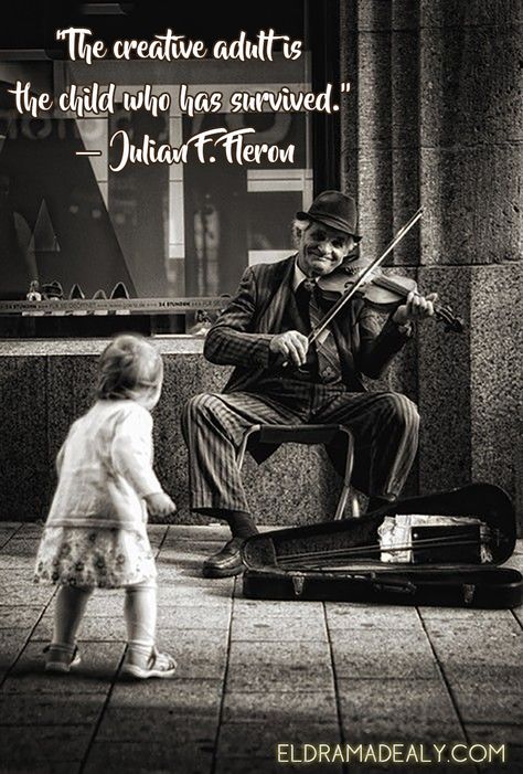 “The creative adult is the child who has survived.” ― Julian F. Fleron Street Musician, Robert Doisneau, Fotografi Vintage, The Violin, Foto Art, Lets Dance, Black White Photos, 영감을 주는 캐릭터, Bw Photo