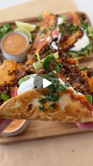 Easy Taco Dinner Recipes For Family, Taco Videos, Taco Night Ideas, Taco Dinner Recipes, Street Tacos Recipe, Ramadan Series, Mexican Wraps, Street Taco Recipe, Taco Tuesday Recipes