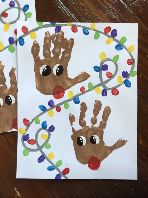 Christmas Craft Painting For Kids, Kids Christmas Paint Crafts, Christmas Paint Activities For Kids, Crafts For Infants Christmas, Christmas Paint Kids Craft, Rudolf Handprint Craft, Rudolph Hand Print, Reindeer Hand Print Craft, Christmas Painting Kindergarten