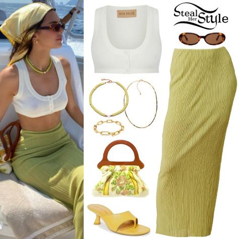 Kendall Jenner White, Japan Outfit Summer, Kendall Jenner Clothes, Kendall Jenner Summer, Dani Michelle, Green Skirt Outfits, Aya Muse, Kendall Style, Steal Her Style