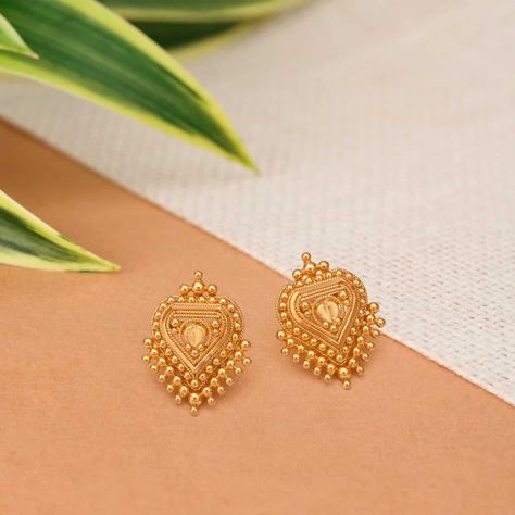 Gold Earrings Latest Designs, Simple Gold Earrings Indian, Latest Earrings Trends, Kolhapuri Jewellery, Gold Earrings Designs For Daily Use, Gold Studs Earrings Indian, Daily Use Gold Earrings Indian, Latest Gold Earrings Designs, Latest Gold Earrings