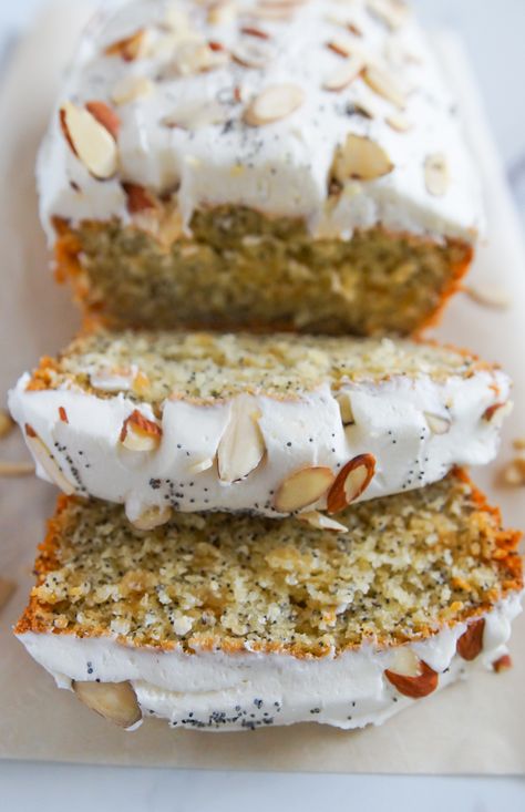 Almond Poppy Seed Loaf Cake Almond Loaf Bread, Poppy Seed Loaf, Seed Loaf, Poppyseed Cake, Cake Breakfast, Nice Recipes, Breakfast Bread, Sweet Breads, Loaf Cake