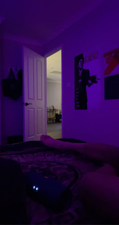 American Room, Hypebeast Room, Boys Room Design, Music Studio Room, Photo Room, Neon Room, Bedroom Setup, Studio Room, Night Vibes