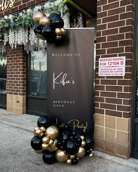 Everything came together so perfectly with @heraldcompass ! Decor duo. • • • • • #balloondecor #eventstylist #decor #balloonwall #balloongarland #organicballoons #glamlifeparty #balloondisplay #southeastballoons #partydecorations #goldandblackballoons #loveballoons #balloondecor #glamballoons #tuftexballoons #balloons #balloonarch #balloondecor #balloongarland #balloondecorations #dmvballoonartist #dmvballoondecor #ballonsign #Customsigns #makkcreations #dmveventplanner Black And Gold Balloons, Balloon Display, Mario Birthday, Golden Birthday, Black Balloons, Black Backdrops, Balloon Wall, Gold Balloons, Balloon Arch