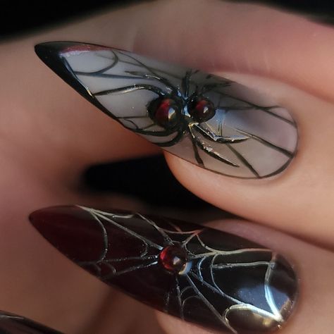 🕸️ Happy Spooktober, Lovelies! 🕷️ Step into the spooky season with these hauntingly chic spiderweb nails! 🖤✨ Perfect for adding a little thrill to your October look. 🎃 Order yours via DM ! Let’s create something wickedly wonderful! 💅🏽 #Spooktober #HalloweenNails #SpiderNails #Elinthianails #NailArt #SpookySeason #NailsOfInstagram #CreepyChic #HalloweenVibes #AutumnNails #OctoberNails #WickedNails Cobweb Nails, Spiderweb Nails, Spider Nail Art, Nails Spider, Spider Nails, Spooky Nails, October Nails, Avatar The Last Airbender Art, Spider Woman