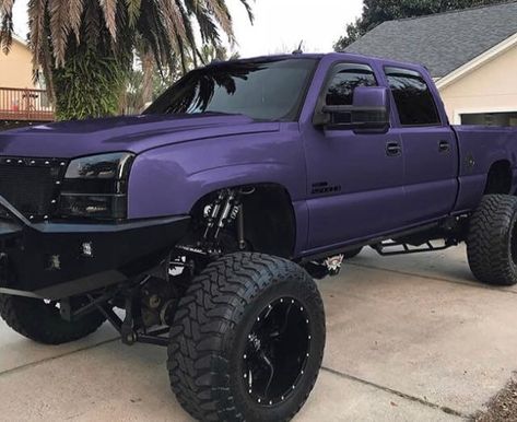 Jacked Up Chevy, Chevy Duramax, Chevy Diesel Trucks, Trucks Lifted Diesel, Truck Storage, Custom Pickup Trucks, Lifted Chevy, Lifted Chevy Trucks, Lifted Truck