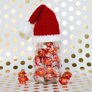 Crochet Santa Hat Jar Topper - The Friendly Red Fox Crochet Jar Covers, Crochet Santa Hat, Crochet Santa, Crochet Xmas, Something Nice, Crochet Gift, Christmas Jars, Holiday Crochet, Christmas Crochet Patterns