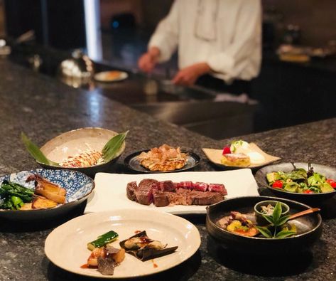 Omakase-style teppanyaki dining Tatsujin X eebuts on the westside - Eater Vegas Japanese Eating, Palate Cleanser, Japanese Sweet, Japanese Kitchen, Savory Soups, Japanese Dishes, The Chef, Places To Eat, Lighting Fixtures