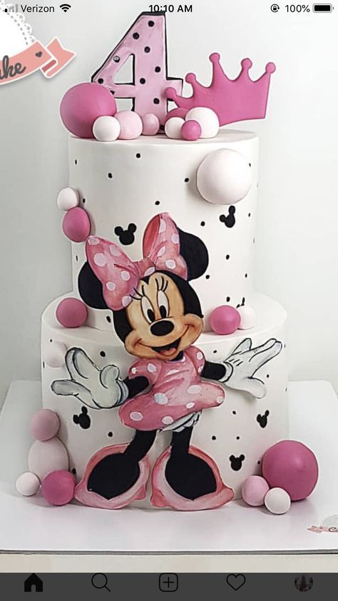 Minnie Cake Ideas, Minnie Birthday Cake, Minnie Mouse Cake Design, Γενέθλια Mickey Mouse, Minnie Mouse Theme Party, Minnie Mouse Birthday Party Decorations, Minnie Mouse Birthday Decorations, Minnie Mouse Birthday Cakes