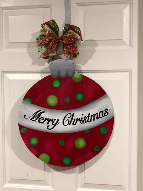 Wooden Ornament Door Hanger, October Rust, Rv Christmas, Christmas Ball Ornaments Diy, Merry Christmas Wreath, Ashley Nicole, Door Signs Diy, Christmas Board, Hand Painted Christmas