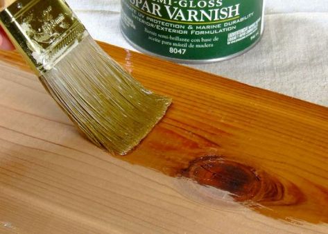 Original_Spar-varnish-on-wood-close-up_4x3 Diy Network, Diy Holz, Raw Wood, Woodworking Techniques, Redo Furniture, Painting Tips, Refinishing Furniture, Woodworking Tips, Home Repair