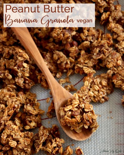 Granola clusters on baking tray with wooden spoon, pointing to bottom left corner, topped with granola. Transparent white box in top left has brown text over top reading "Peanut Butter Banana Granola vegan" Granola Vegan Recipe, Banana Oat Granola, Granola Recipe With Banana, Banana Granola Recipe, Peanut Butter Banana Granola, Nut Granola Recipe, Vegan Granola Recipe, Granola Homemade, Health Bars