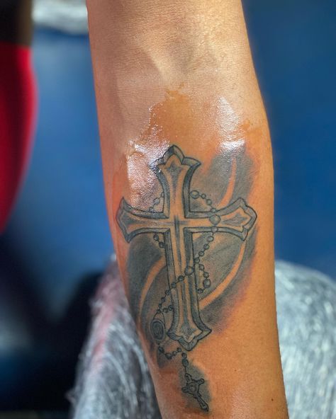 Making memories with Ink. Send a dm to book a session. • • • #blankoinks #tattooideas #tattoosinlagos #tattooinnigeria #tattoosinuk #tattooinibadan #tattoodesigns #tattoostyle #inkmen #inkwomen #tattoosoinstagram #inkedgirl #inkedmen #inklife #lagosnightlife #explorepage #exploremore #creator #inkedwomen #influencer #trendingreels #trendy #selflove Fear God Tattoo Men, Fear God Tattoo, God Tattoo, Fear God, God Tattoos, Inked Men, Room Design Bedroom, Tattoo Sleeve Men, Design Bedroom